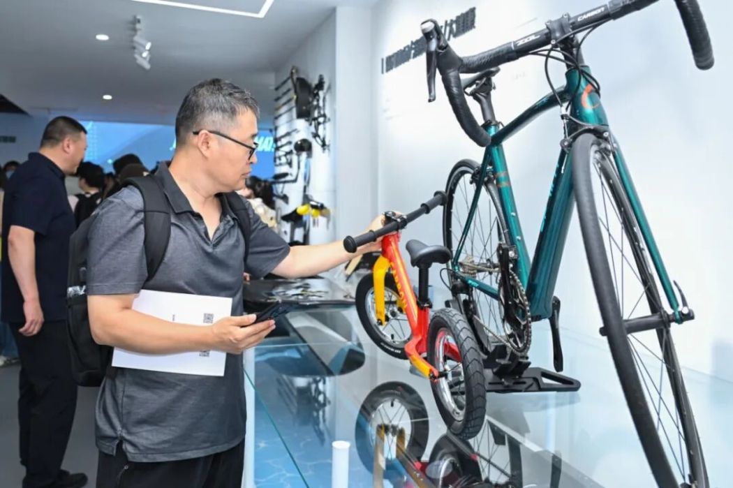 新华社点赞常州“黑色黄金”(图2)